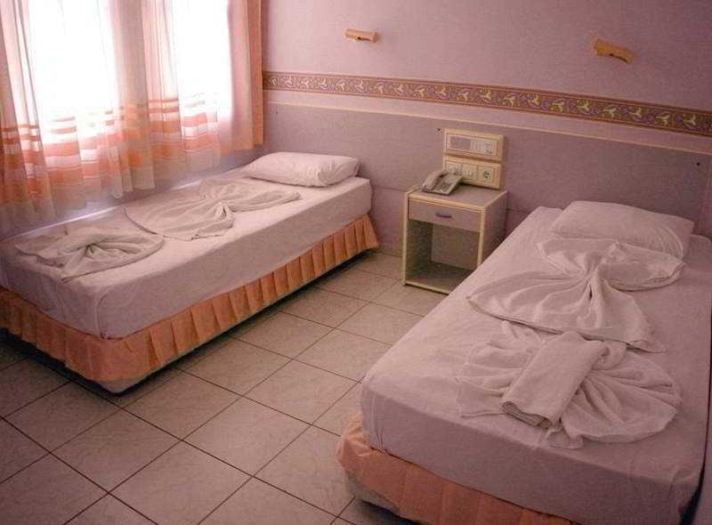 Lila Hotel de apartamente 2*