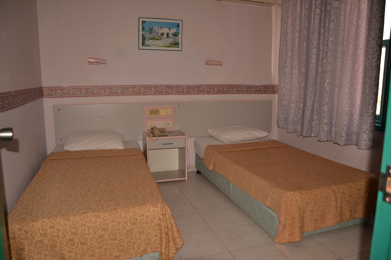 Lila Hotel de apartamente
