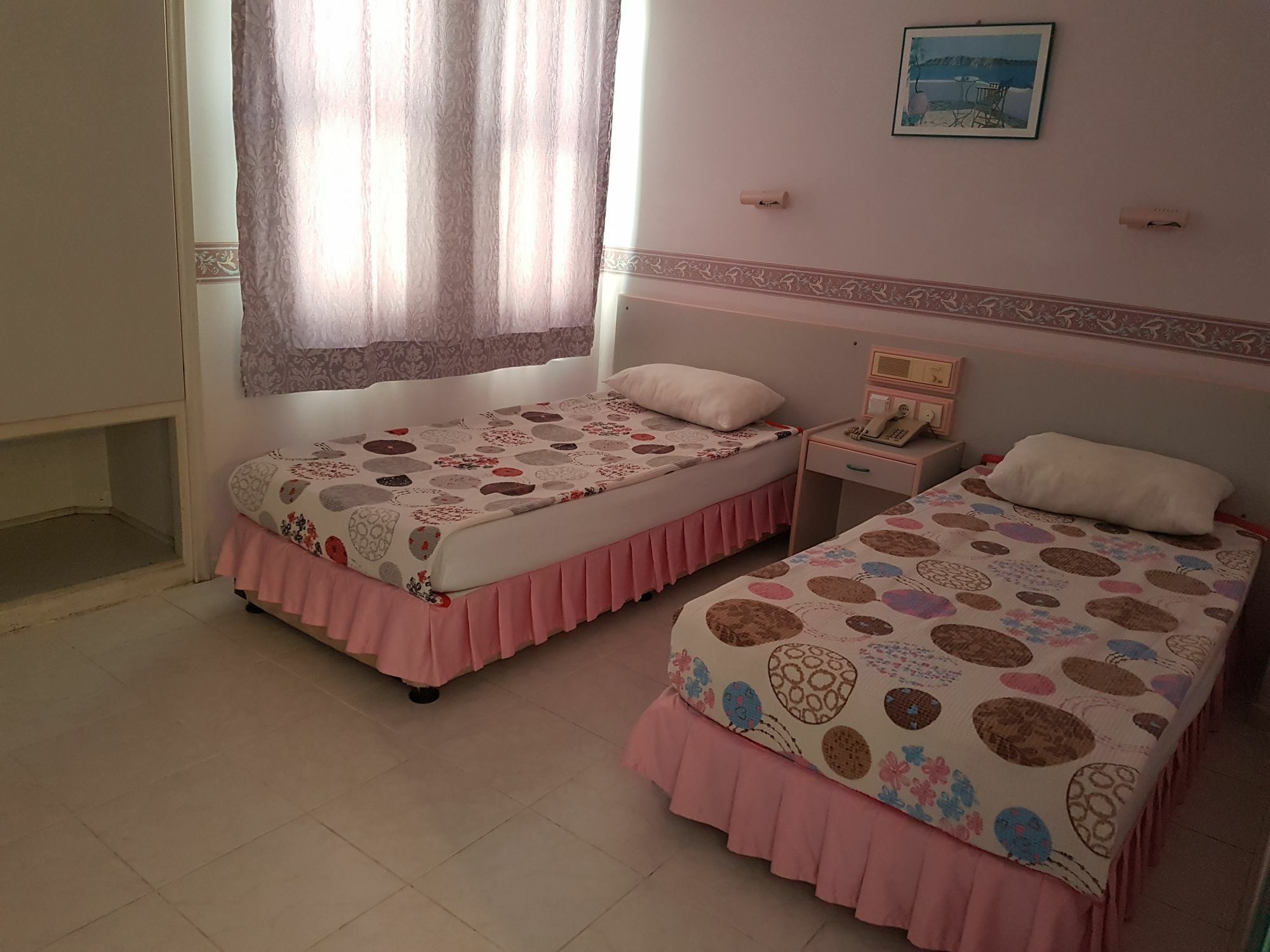 Lila Hotel de apartamente
